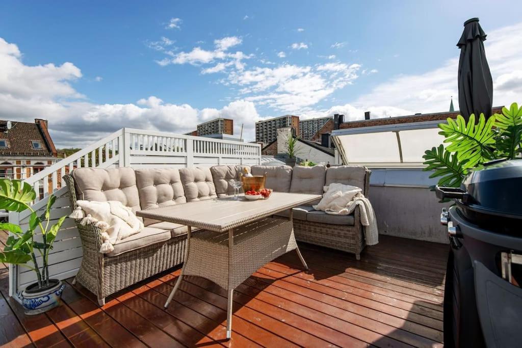 Live On The Roof Of Oslo City Center Apartment Bagian luar foto
